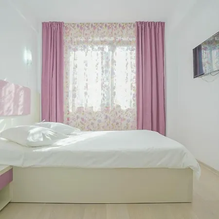Apartament Ultracentral Silvana Dealul Morii Апартаменти Брашов