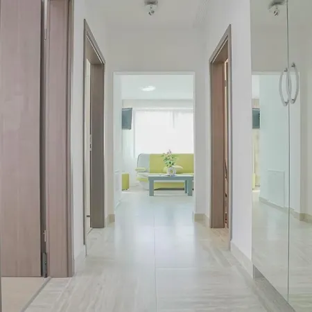 Apartament Ultracentral Silvana Dealul Morii Апартаменти