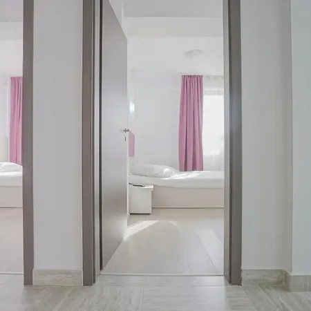 Apartament Ultracentral Silvana Dealul Morii Апартаменти